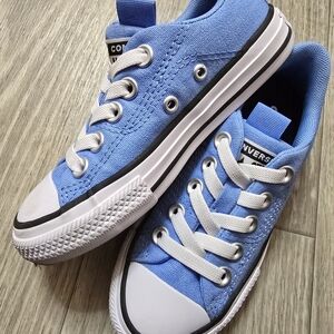 Converse Blue Low-Top Sneakers